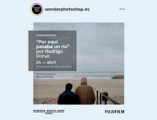 Conferencia del fotógraf de calle Rodrigo Rohera en la sala del Wonder Photo Shop de FUJI